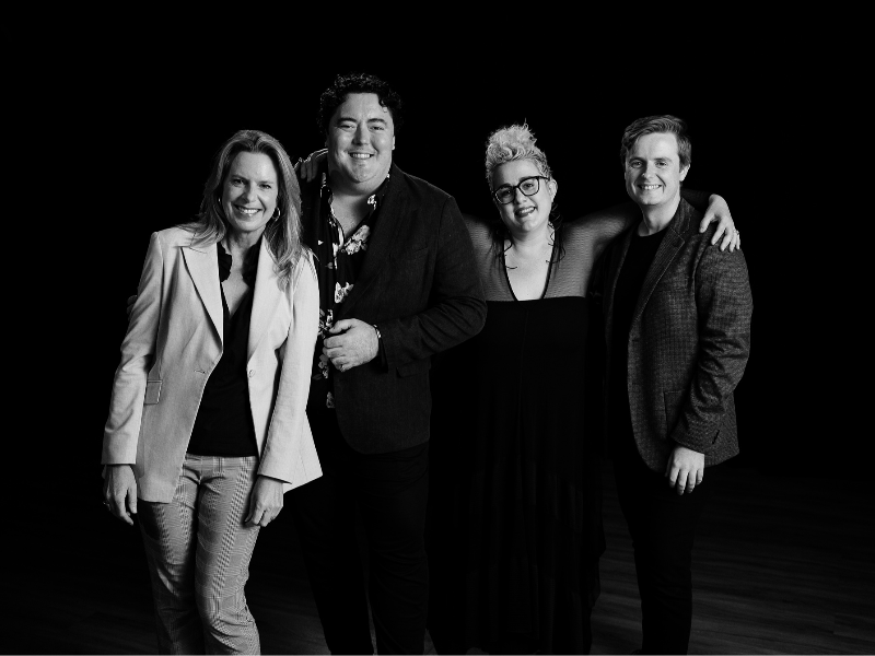 AV&Eacute; - The Long Moment 